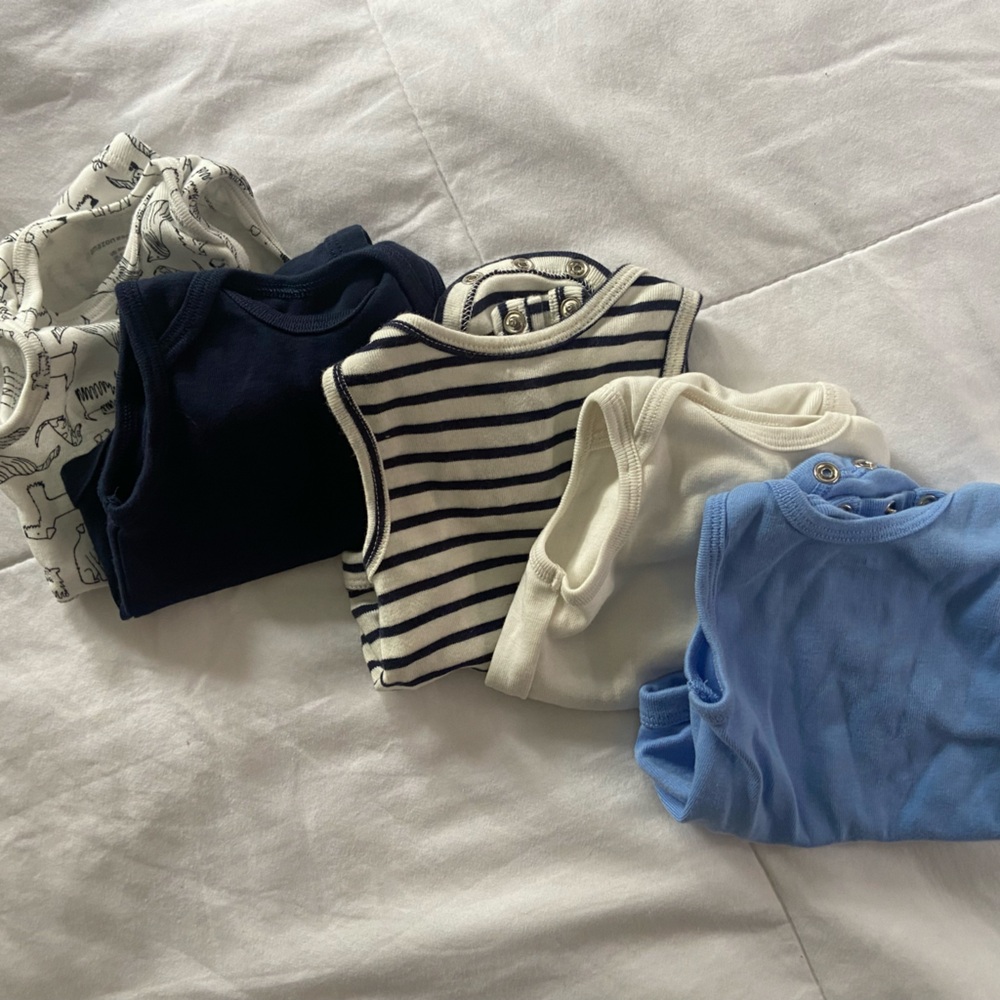Sleeveless Newborn Bodysuits, set of 5
